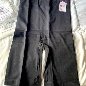 Empetua High-Waisted Shaper Shorts— NWT